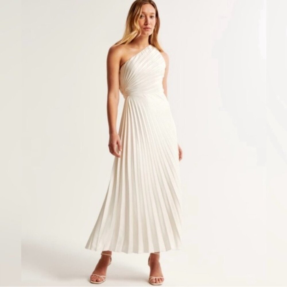 A&F WHITE Giselle Pleated One-Shoulder Maxi Dress SIZE SMALL